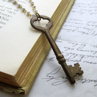 Round Skeleton Key Necklace Vintage Key Antique Key 